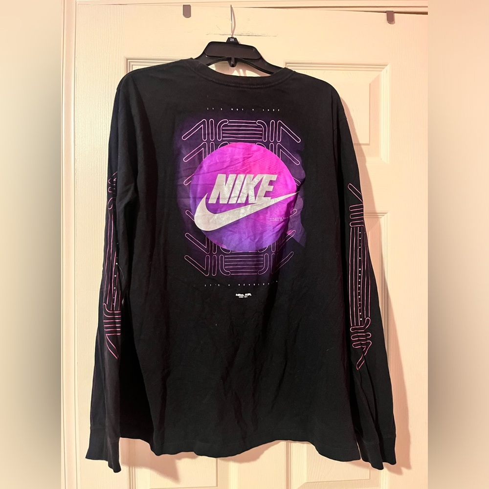 Nike Men's It's A Revolution Long Sleeve Tee Size XL
